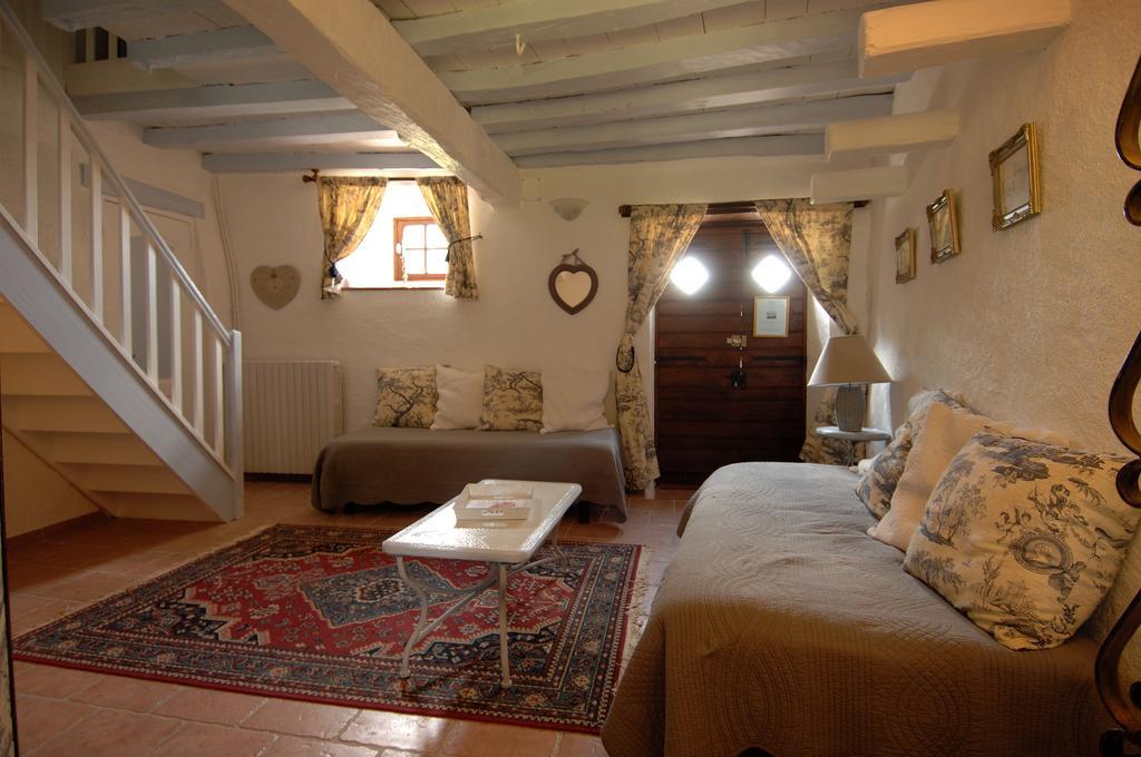 Chateau Du Max Le Theil  Zimmer foto